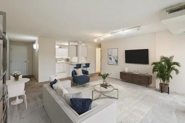 $225,000 | 2555 Gross Point Road, Unit 101, Evanston, IL 60201