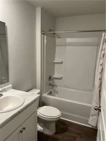 $2,400 | 200 Elizabeth Drive, Brunswick, GA 31525