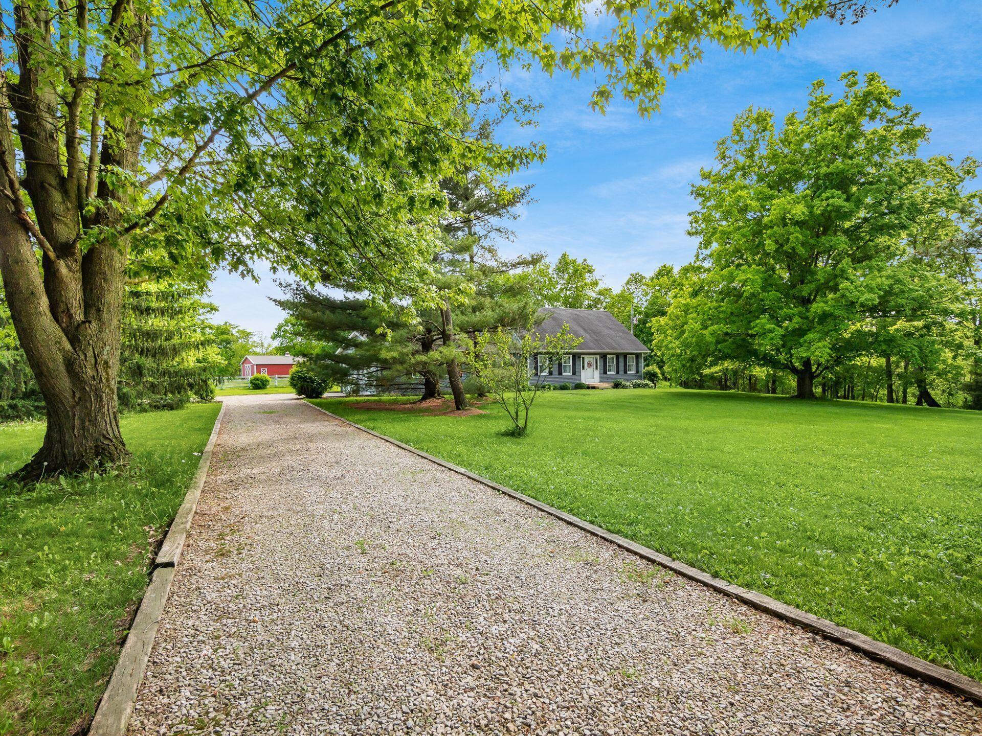 7575 Calhoun Road Ostrander, OH 43061 - Photo 6 of 57 Driveway