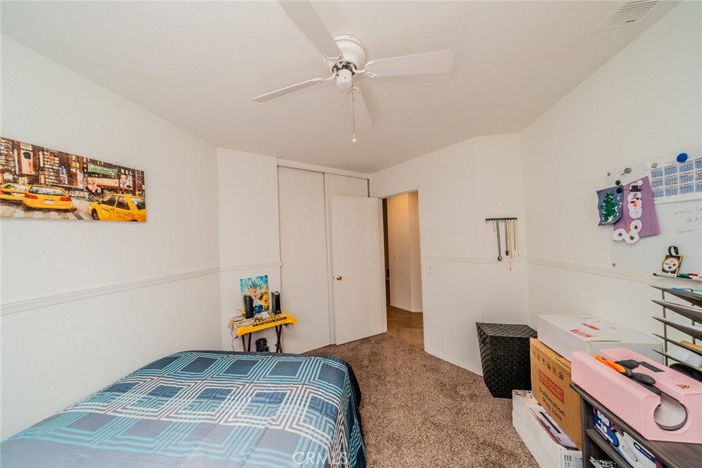 14564 Lilac Road Adelanto, CA 92301 - Photo 14 of 37