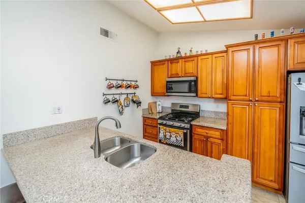 $420,000 | 14564 Lilac Road, Adelanto, CA 92301