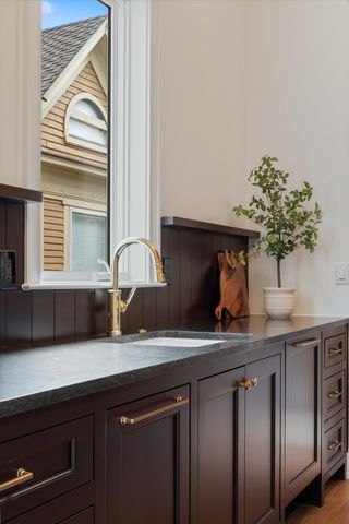 $3,160,000 | 2109 10th Avenue South, Nashville, TN 37204