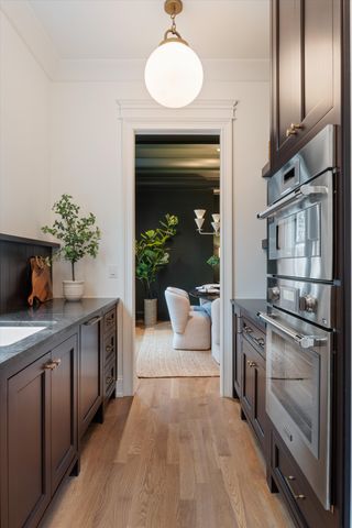 $3,160,000 | 2109 10th Avenue South, Nashville, TN 37204