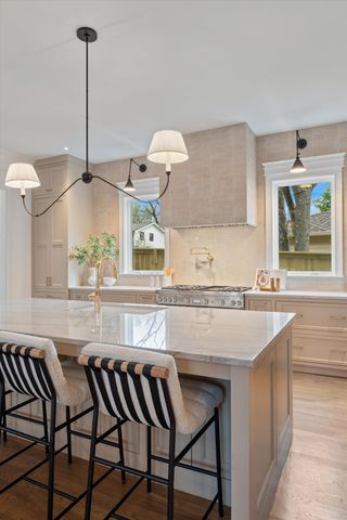 $3,160,000 | 2109 10th Avenue South, Nashville, TN 37204