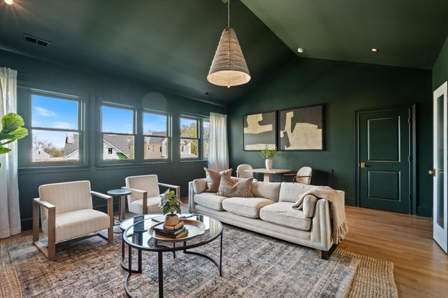 $3,160,000 | 2109 10th Avenue South, Nashville, TN 37204