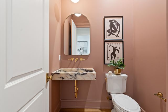 $3,160,000 | 2109 10th Avenue South, Nashville, TN 37204