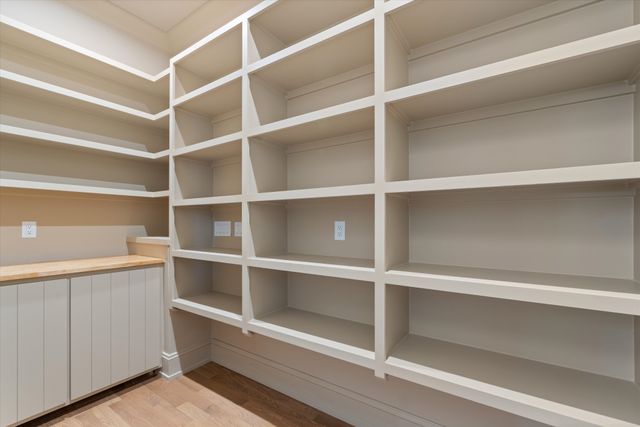 $3,160,000 | 2109 10th Avenue South, Nashville, TN 37204