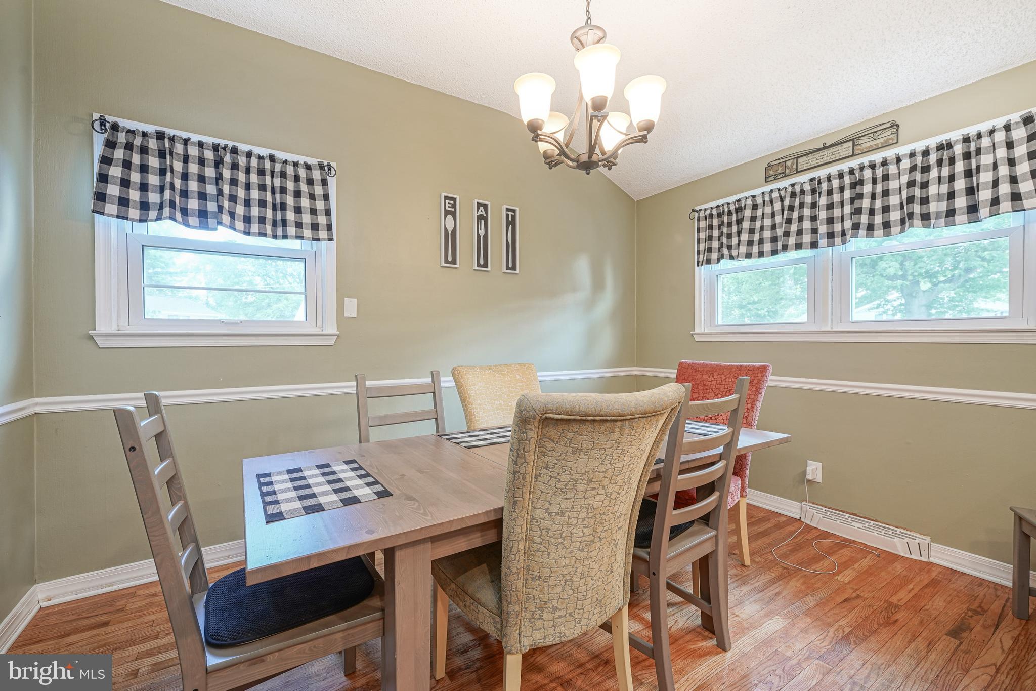 813 Edgemoor Road Cherry Hill, NJ 08034 - Photo 14 of 38