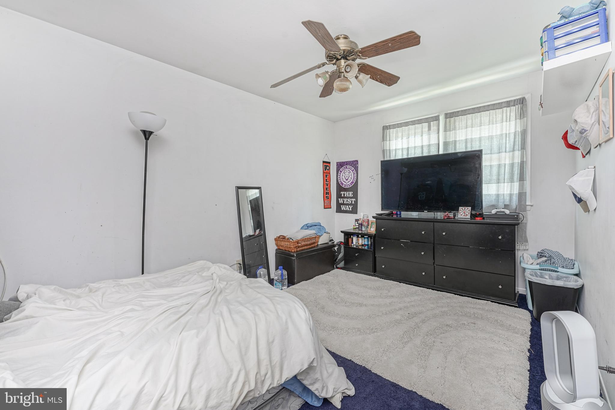 813 Edgemoor Road Cherry Hill, NJ 08034 - Photo 22 of 38