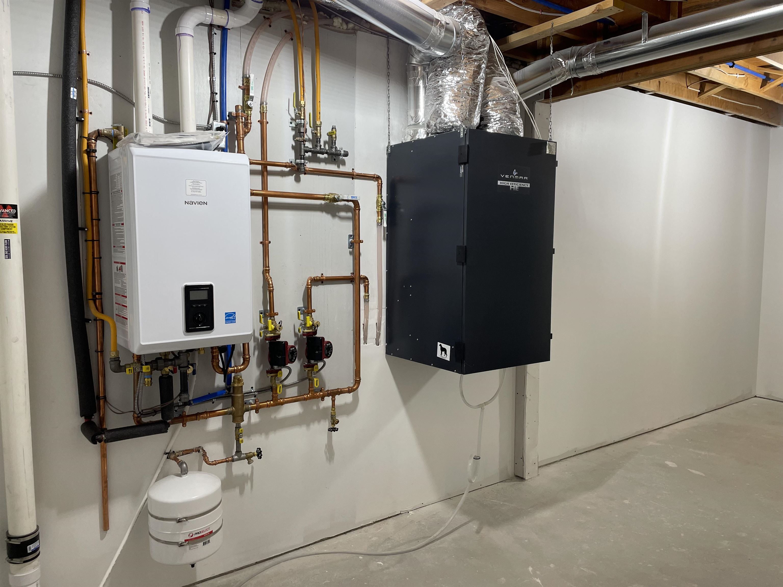 603 North Ugstad Road Proctor, MN 55810 - Photo 12 of 12 Utility room featuring water heater