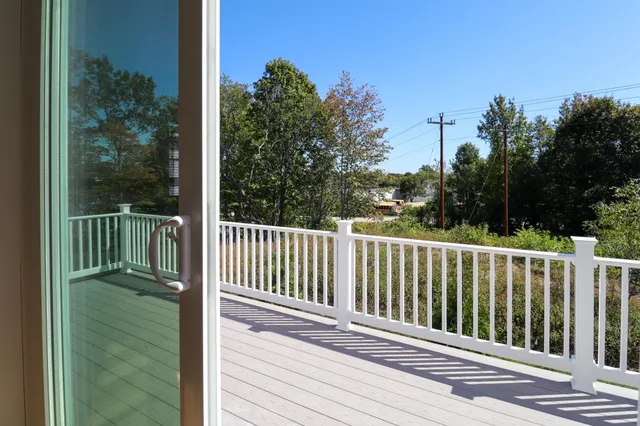 $999,900 | 31 Eden Lane, Unit 5, Portsmouth, NH 03801