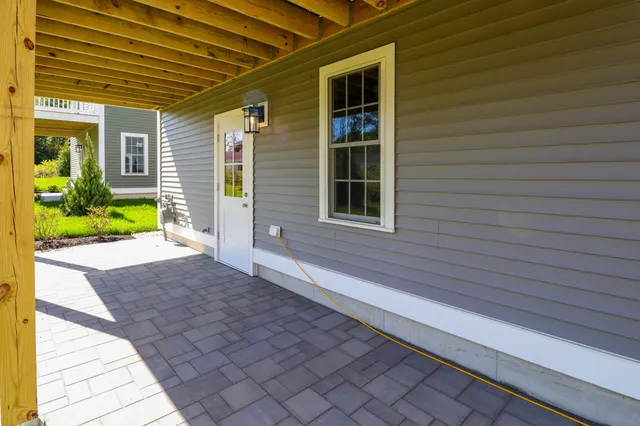 $999,900 | 31 Eden Lane, Unit 5, Portsmouth, NH 03801