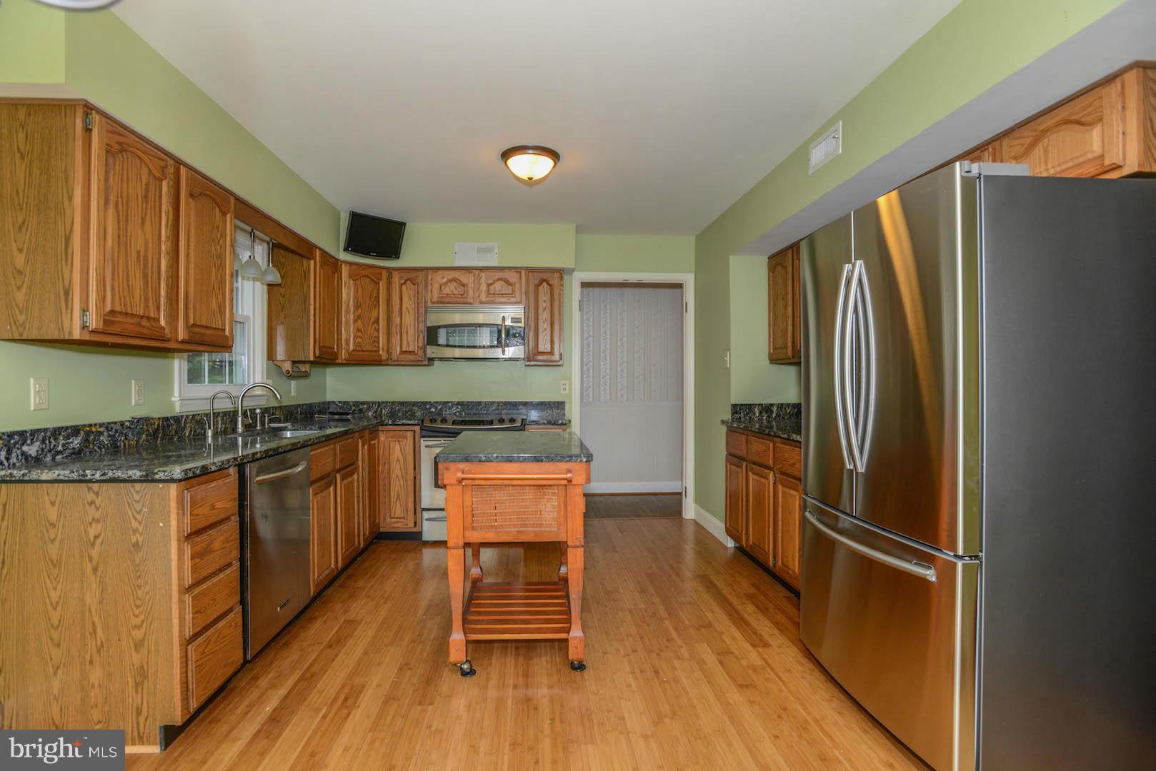 3341 Kemptown Church Road Monrovia, MD 21770 - Photo 7 of 30 Kitchen