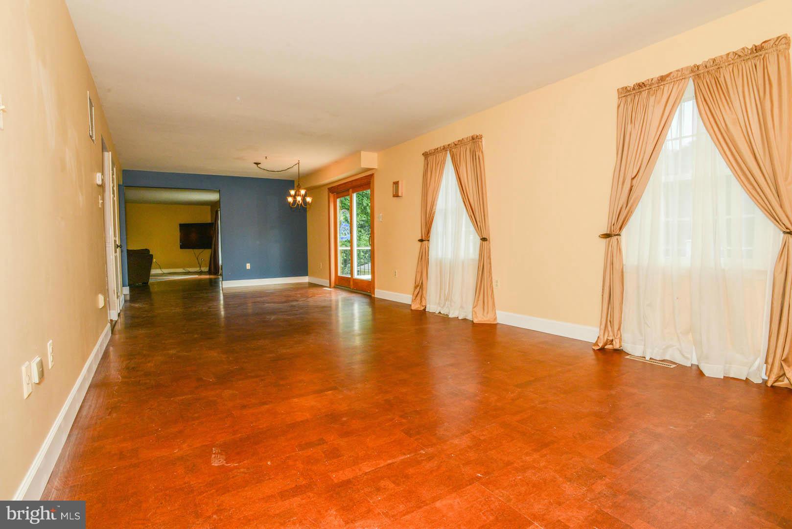 3341 Kemptown Church Road Monrovia, MD 21770 - Photo 9 of 30 Dining Room
