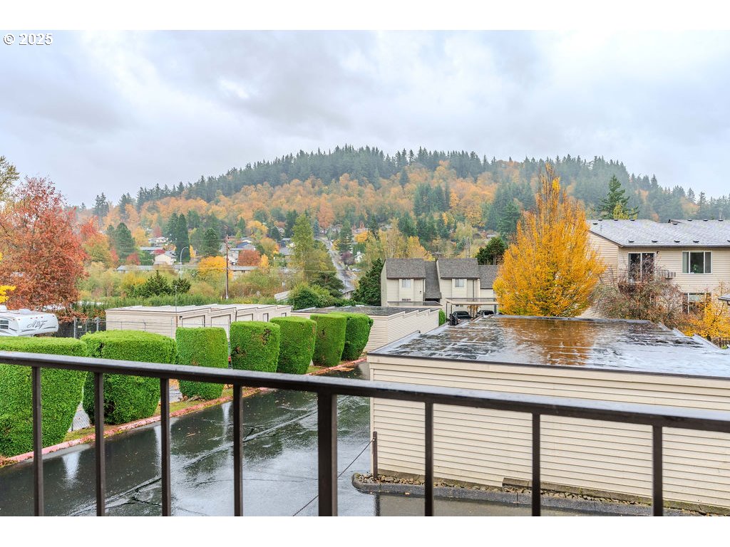200 Southwest Florence Avenue, Unit D15 Gresham, OR 97080 - Photo 16 of 29 a view of a city from a balcony