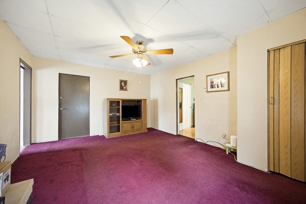 427 Crescent Avenue Chelsea, MA 02150 - Photo 16 of 35