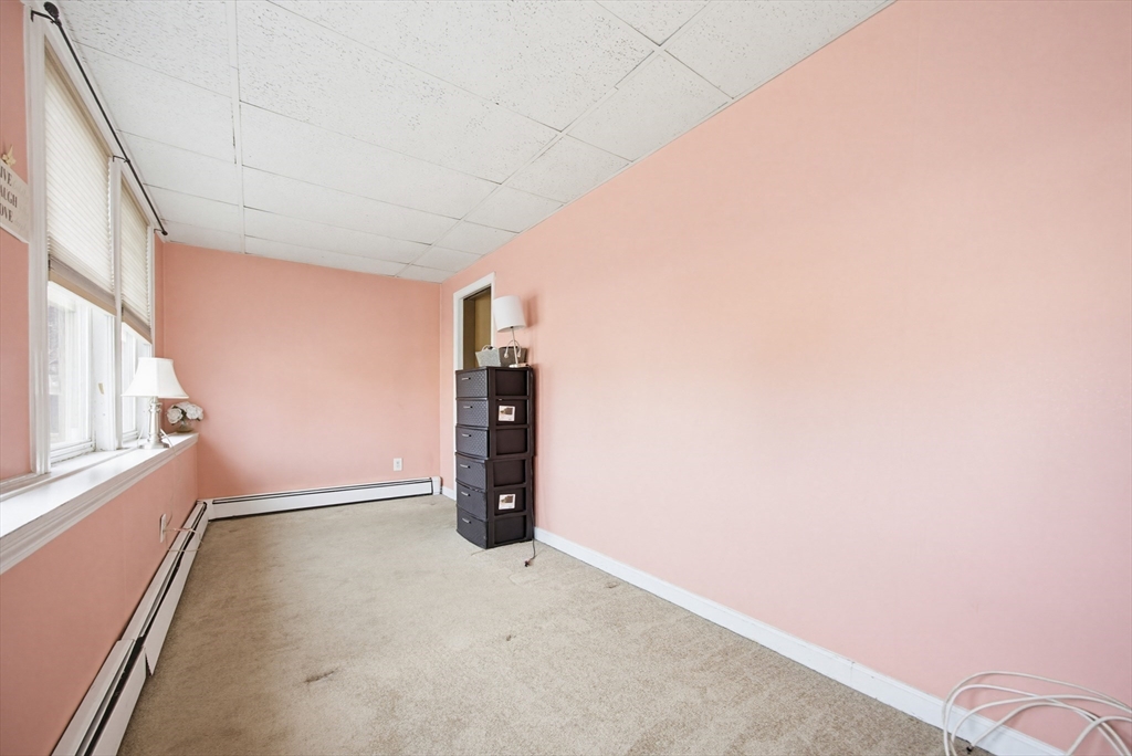 427 Crescent Avenue Chelsea, MA 02150 - Photo 23 of 35