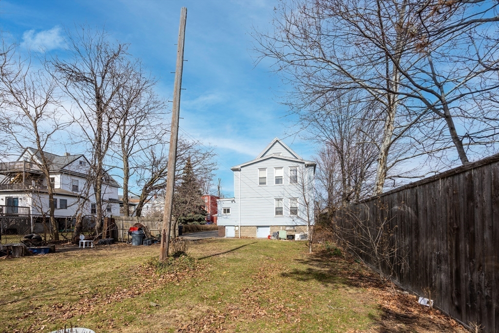 427 Crescent Avenue Chelsea, MA 02150 - Photo 28 of 35
