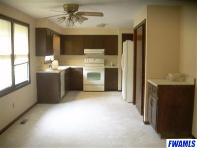 3612 Green Road New Haven, IN 46774 - Photo 4 of 9 Gallery Image 4