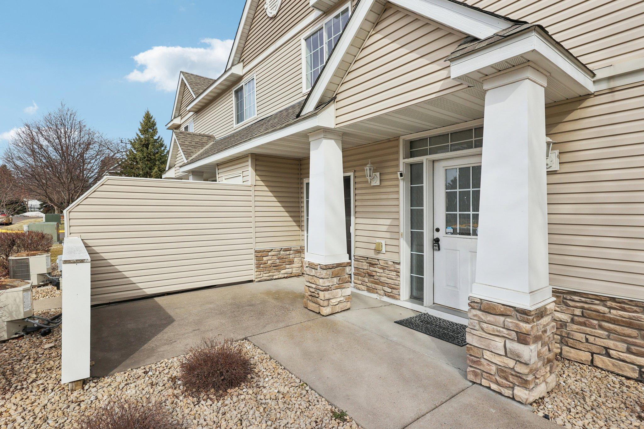 10794 Unity Lane Brooklyn Park, MN 55443 - Photo 2 of 31