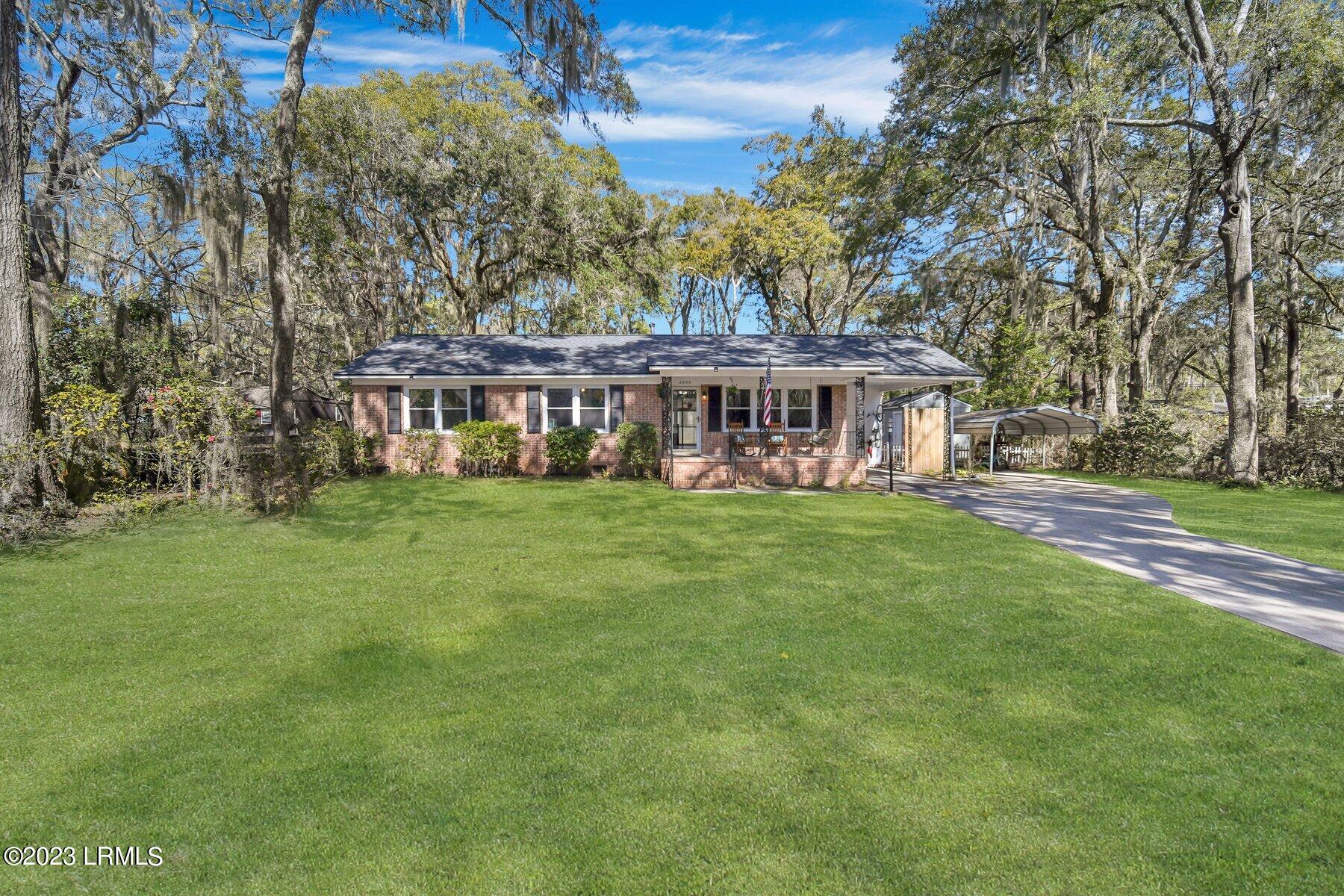 2605 State Rd S-7-160 Beaufort, SC 29902 - Photo 3 of 39 Front of Home