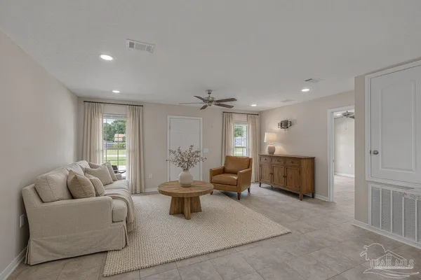 $255,000 | 255 Kenmore Road, Pensacola, FL 32503