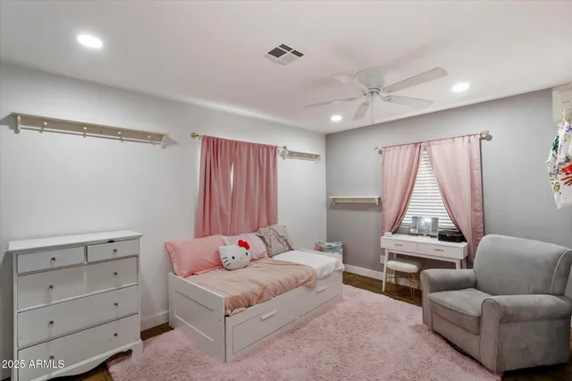 $1,390,000 | 3818 North 32nd Place, Phoenix, AZ 85018