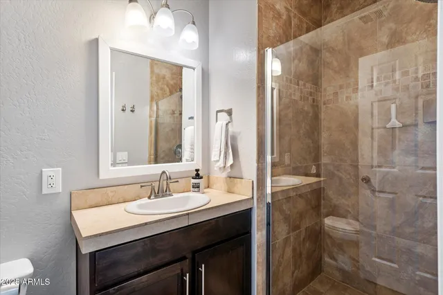 $1,390,000 | 3818 North 32nd Place, Phoenix, AZ 85018