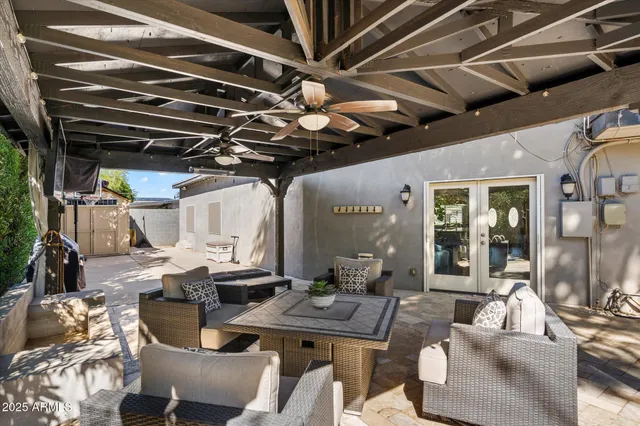 $1,390,000 | 3818 North 32nd Place, Phoenix, AZ 85018