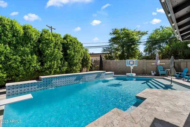 $1,390,000 | 3818 North 32nd Place, Phoenix, AZ 85018