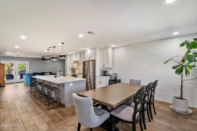 $1,390,000 | 3818 North 32nd Place, Phoenix, AZ 85018