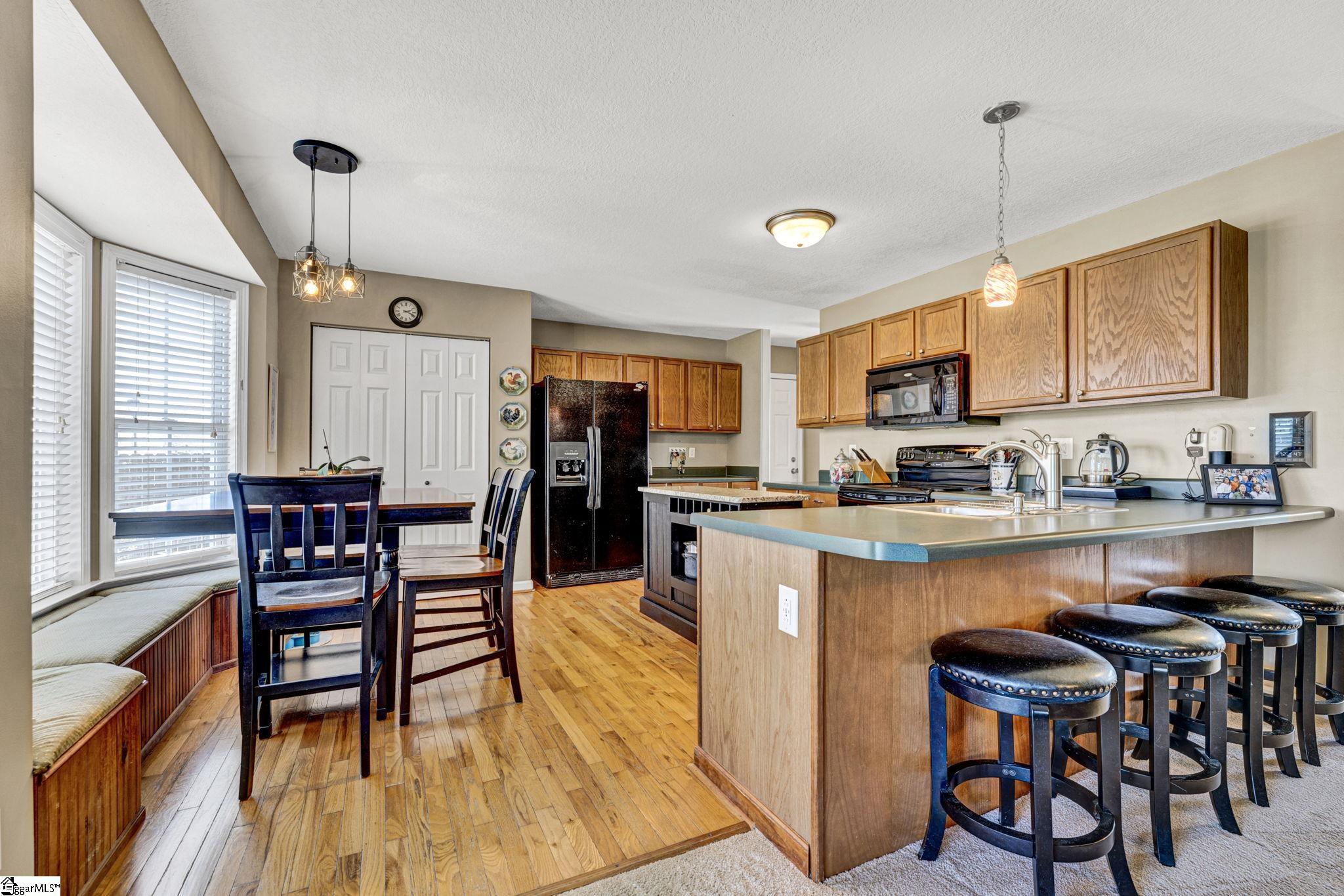 312 Glastonbury Drive Greer, SC 29651 - Photo 12 of 41