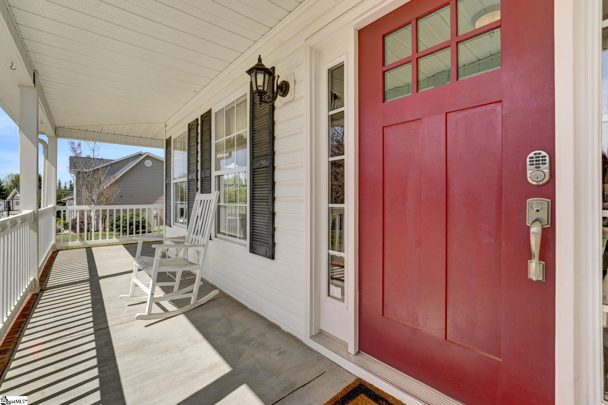 312 Glastonbury Drive Greer, SC 29651 - Photo 3 of 41