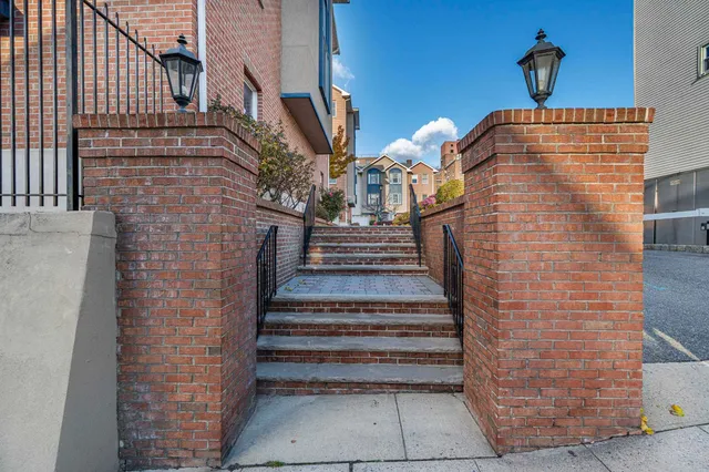 $295,000 | 620 38th Street, Unit 400, Union City, NJ 07087