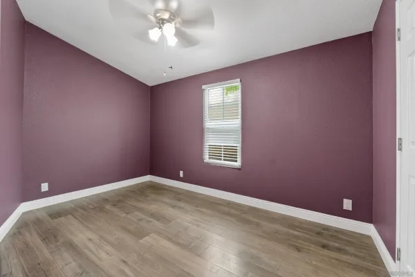 a view of empty room with window