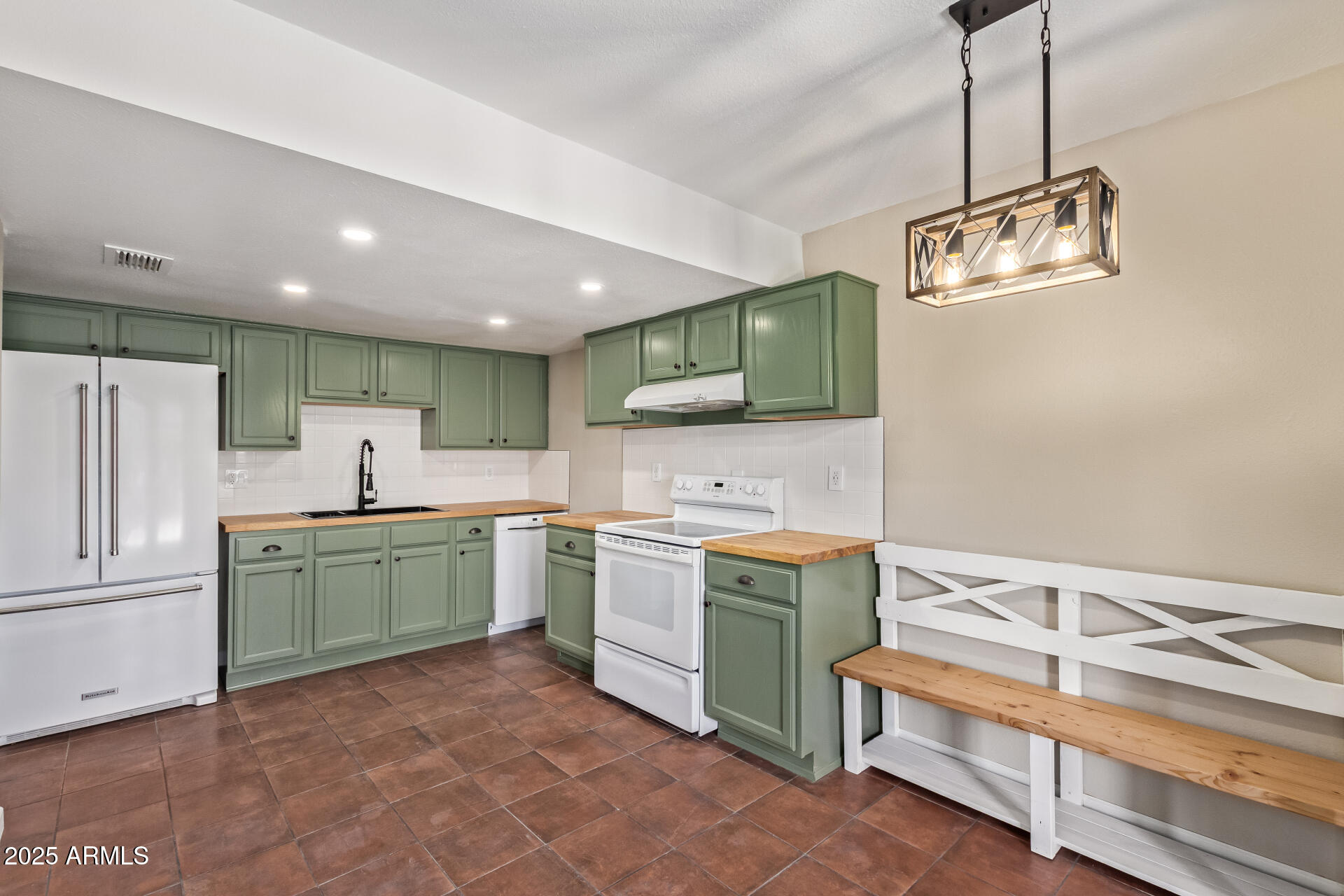 3511 East Baseline Road, Unit 1140 Phoenix, AZ 85042 - Photo 9 of 33 08 - Baseline