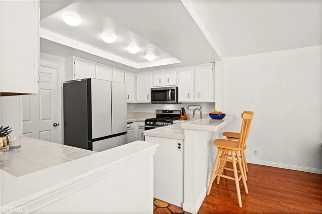 $1,099,000 | 16 Wellesley, Unit 2, Irvine, CA 92612