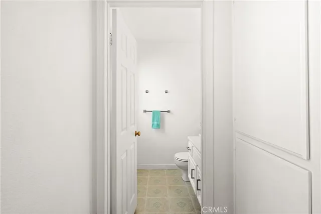 $1,099,000 | 16 Wellesley, Unit 2, Irvine, CA 92612