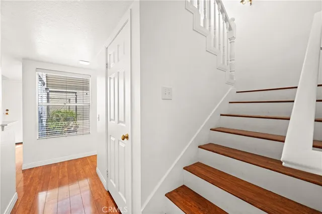 $1,099,000 | 16 Wellesley, Unit 2, Irvine, CA 92612