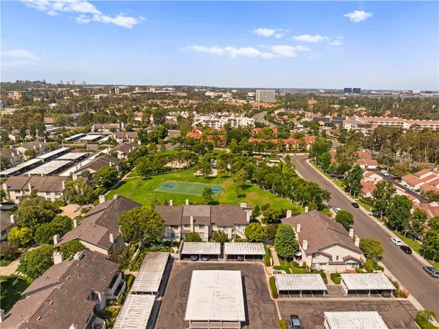 $1,099,000 | 16 Wellesley, Unit 2, Irvine, CA 92612