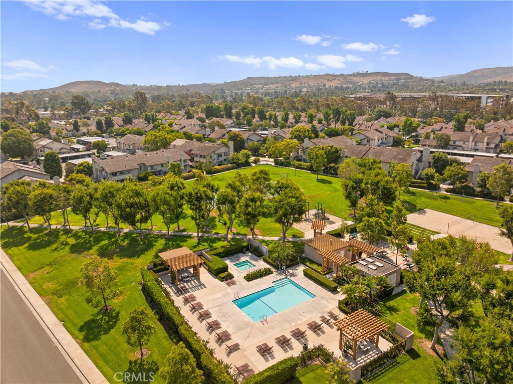 16 Wellesley, Unit 2 Irvine, CA 92612 - Photo 50 of 55