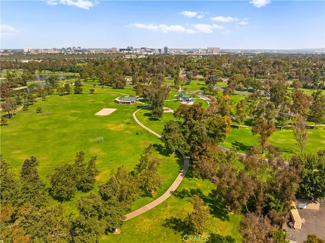 $1,099,000 | 16 Wellesley, Unit 2, Irvine, CA 92612