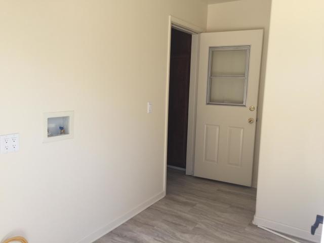 5587 Cathedral Oaks Road Santa Barbara, CA 93111 - Photo 18 of 18 5587 CO Laundry Room