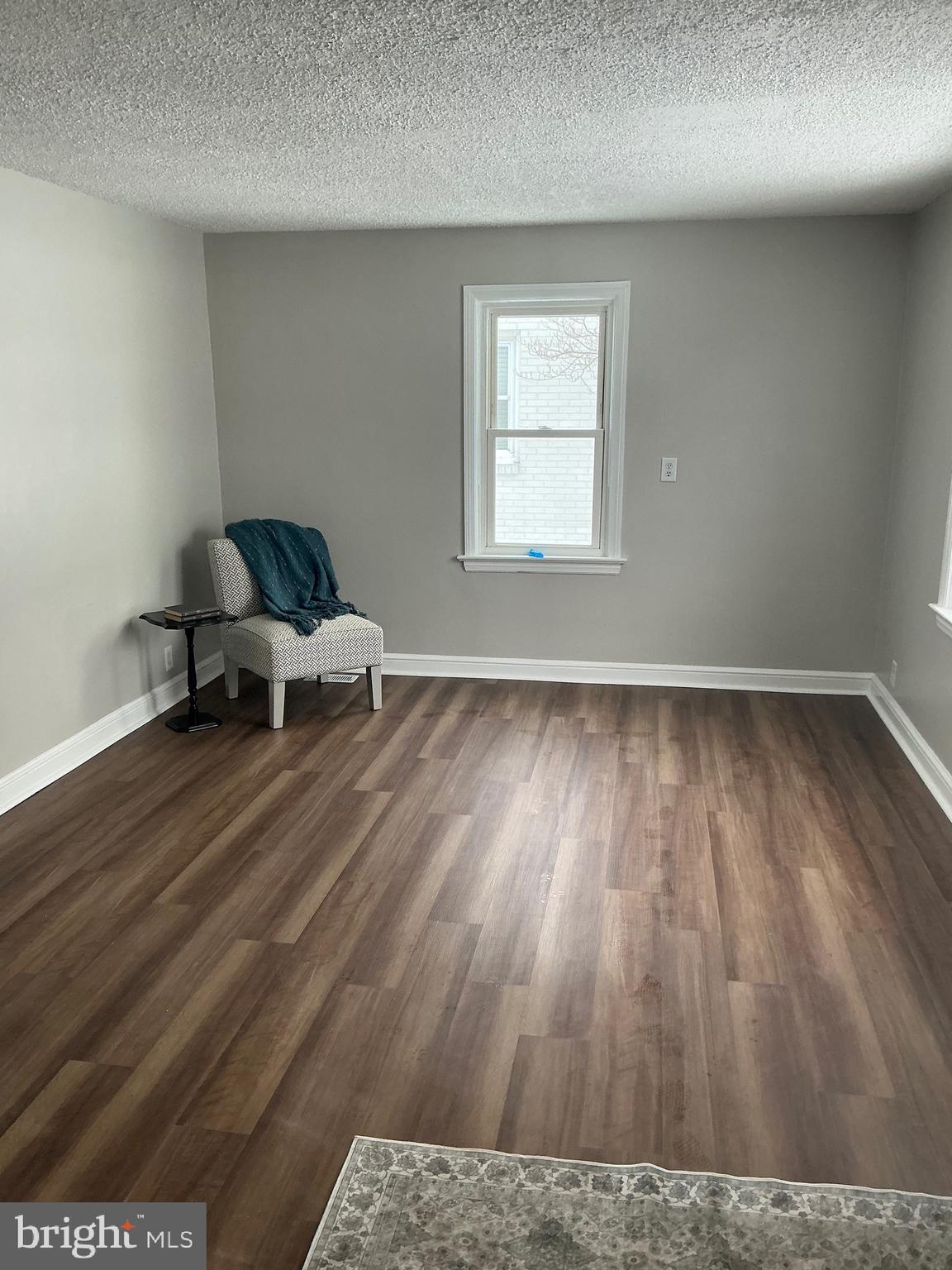 1423 Filbert Street York, PA 17404 - Photo 3 of 13 LR