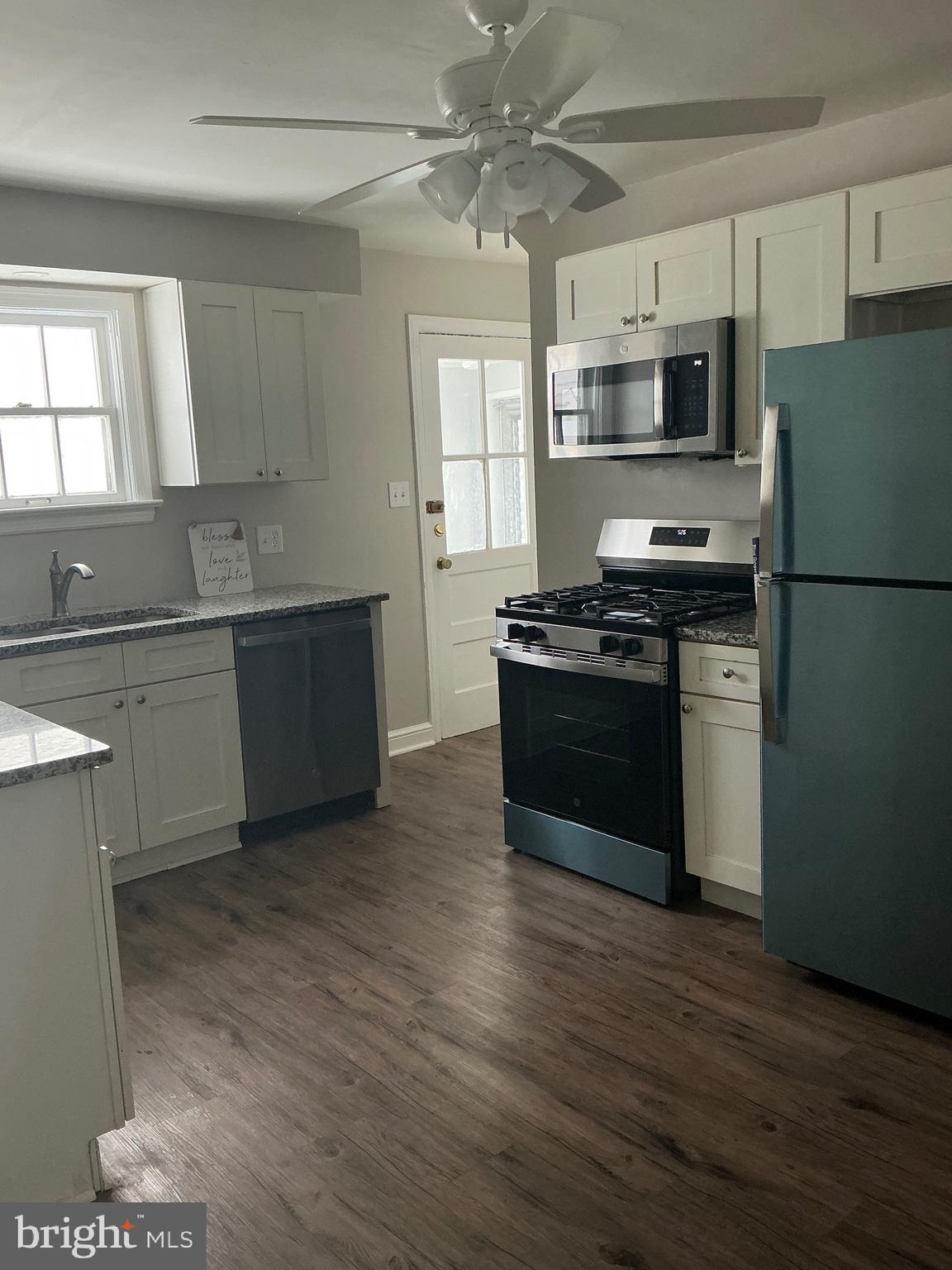 1423 Filbert Street York, PA 17404 - Photo 7 of 13 Kitchen