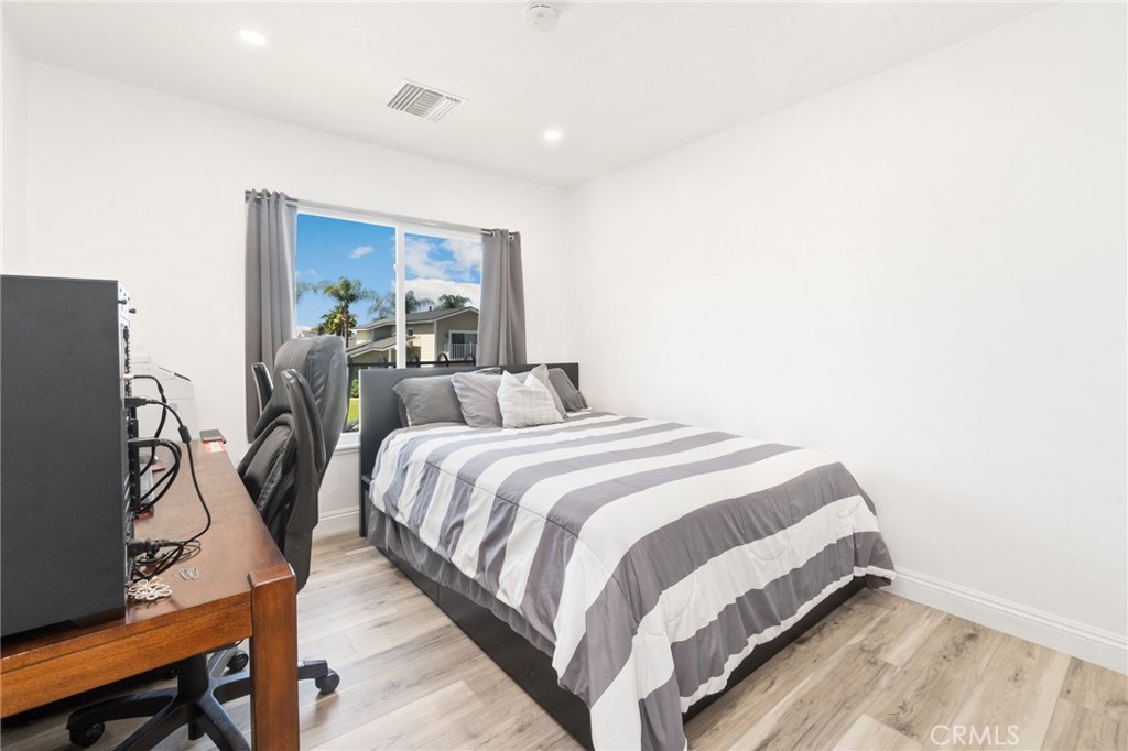 4331 Rafael Street Irvine, CA 92604 - Photo 17 of 24 Gallery Image 17