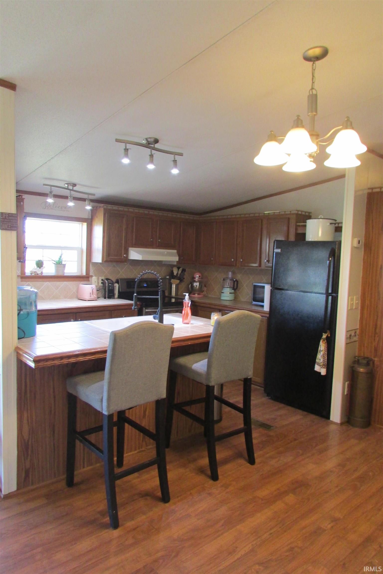 2746 South Robinson Road Bloomfield, IN 47424 - Photo 7 of 21
