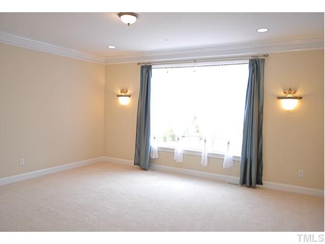 508 Elan Hall Road Cary, NC 27519 - Photo 7 of 17