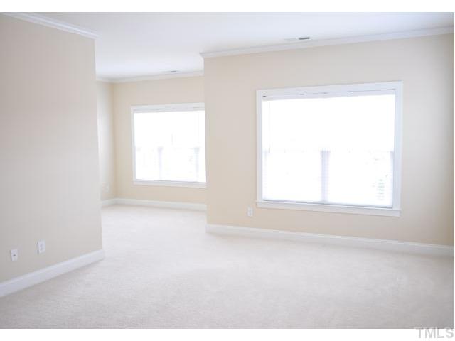508 Elan Hall Road Cary, NC 27519 - Photo 9 of 17 Spacious master bedroom with huge sitting room