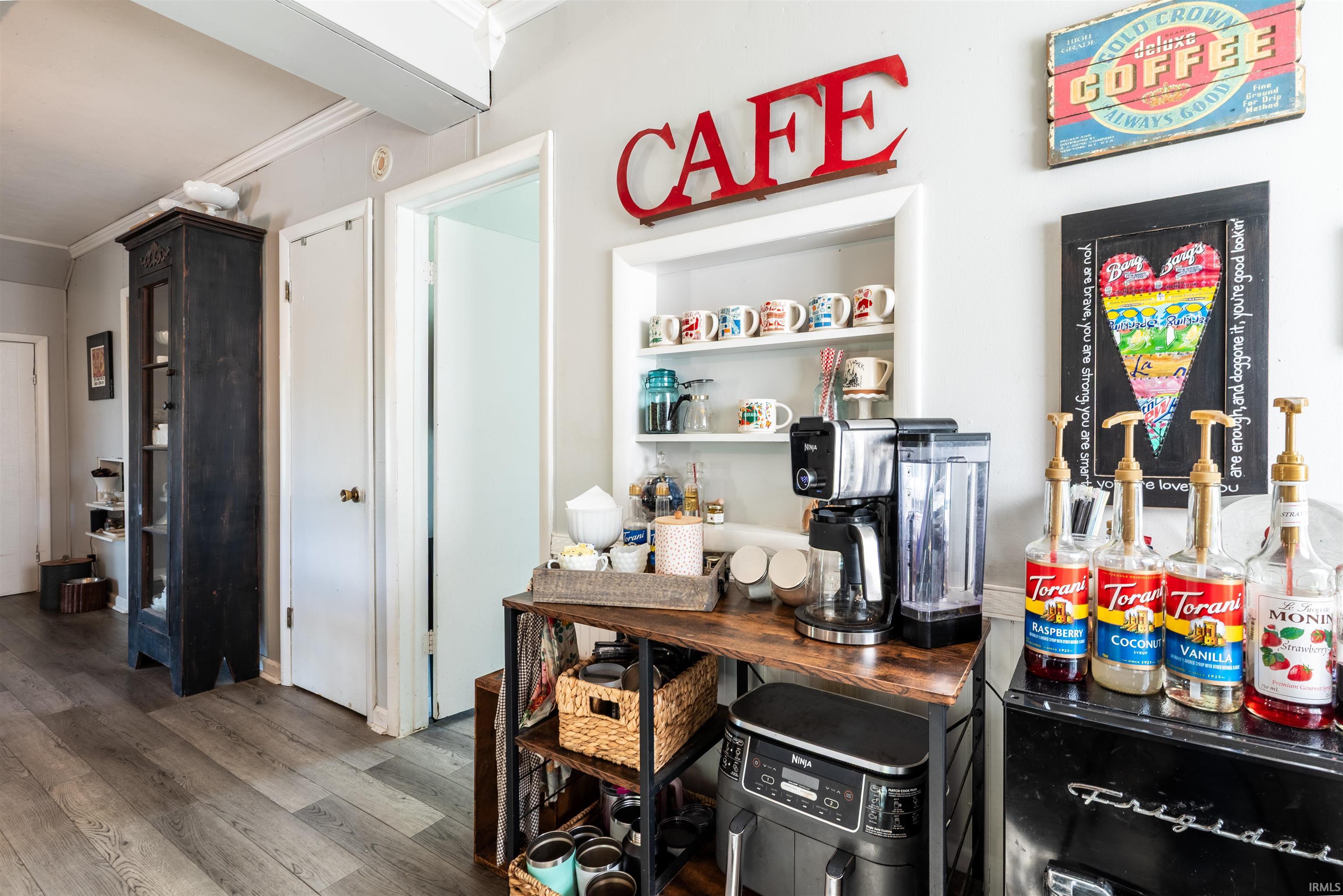 560 East 900 South Fairmount, IN 46928 - Photo 11 of 28